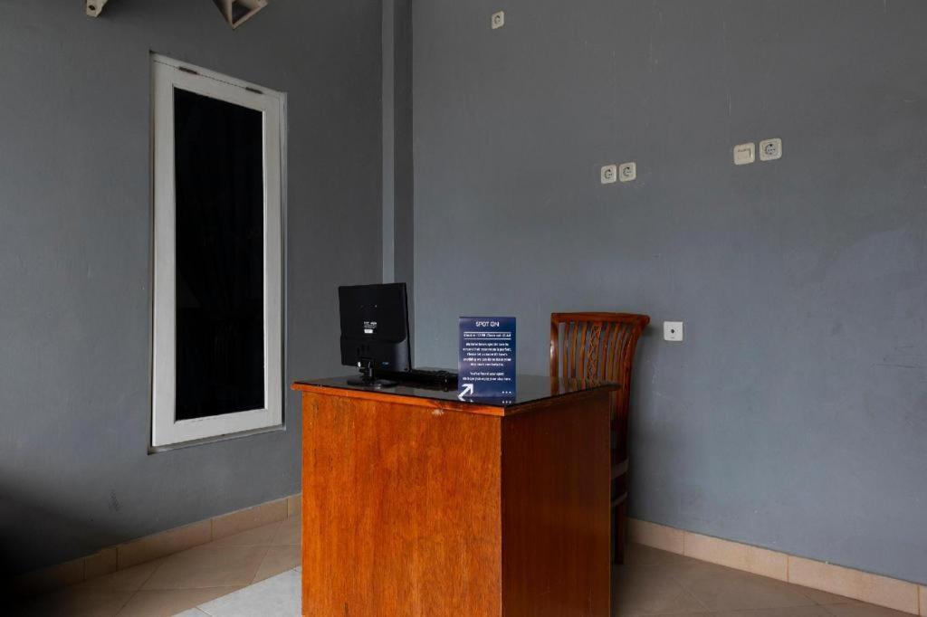 Spot On 2063 Bethania Residence Kupang  Exterior foto