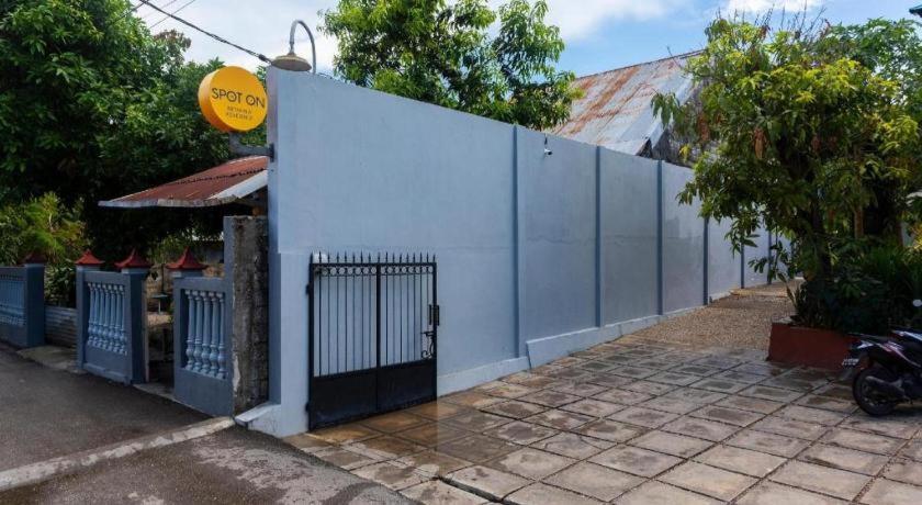 Spot On 2063 Bethania Residence Kupang  Exterior foto