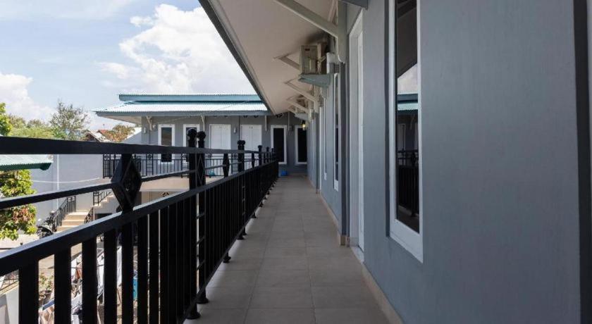 Spot On 2063 Bethania Residence Kupang  Exterior foto
